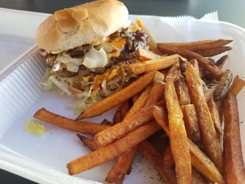 Los II Brother Burger and Fries